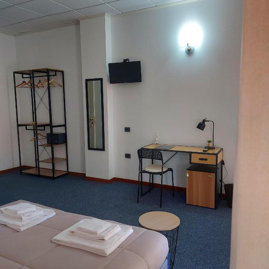 Hotel Domus Cerreto dʼEsi Buitenkant foto